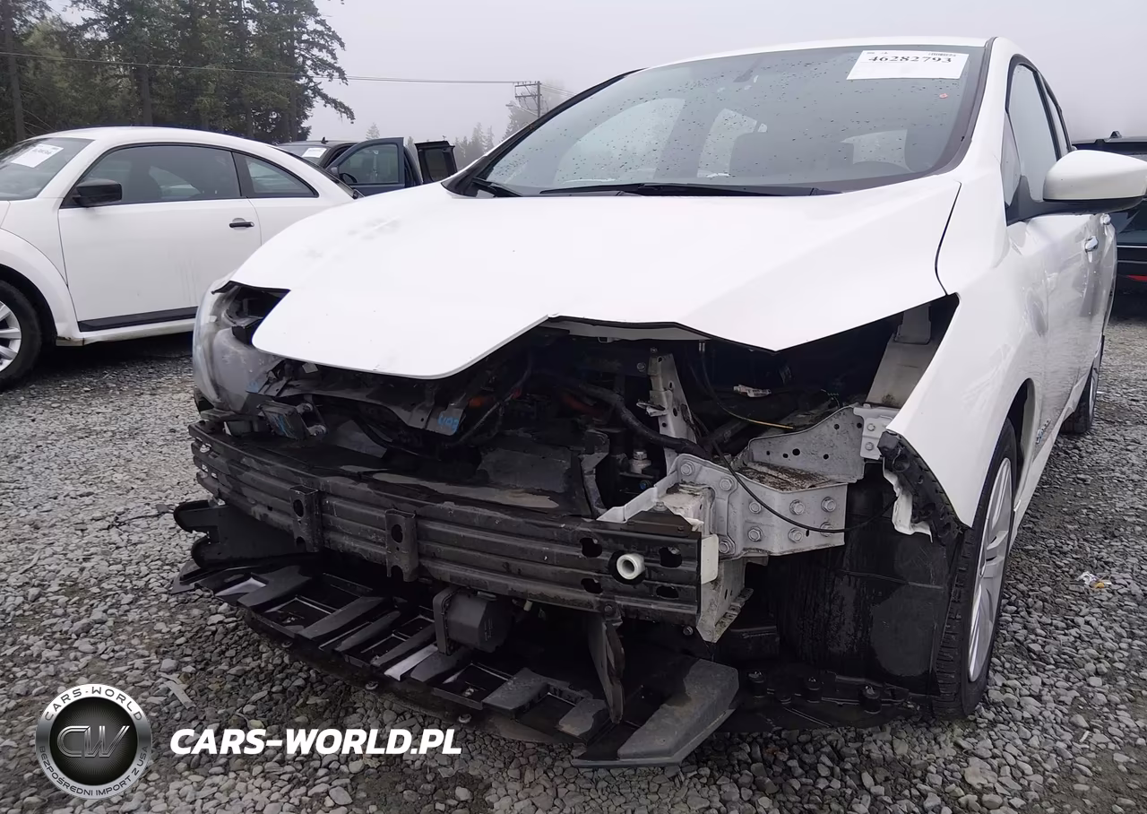 2018 Nissan Leaf S VIN:1N4AZ1CP2JC306826 - 6