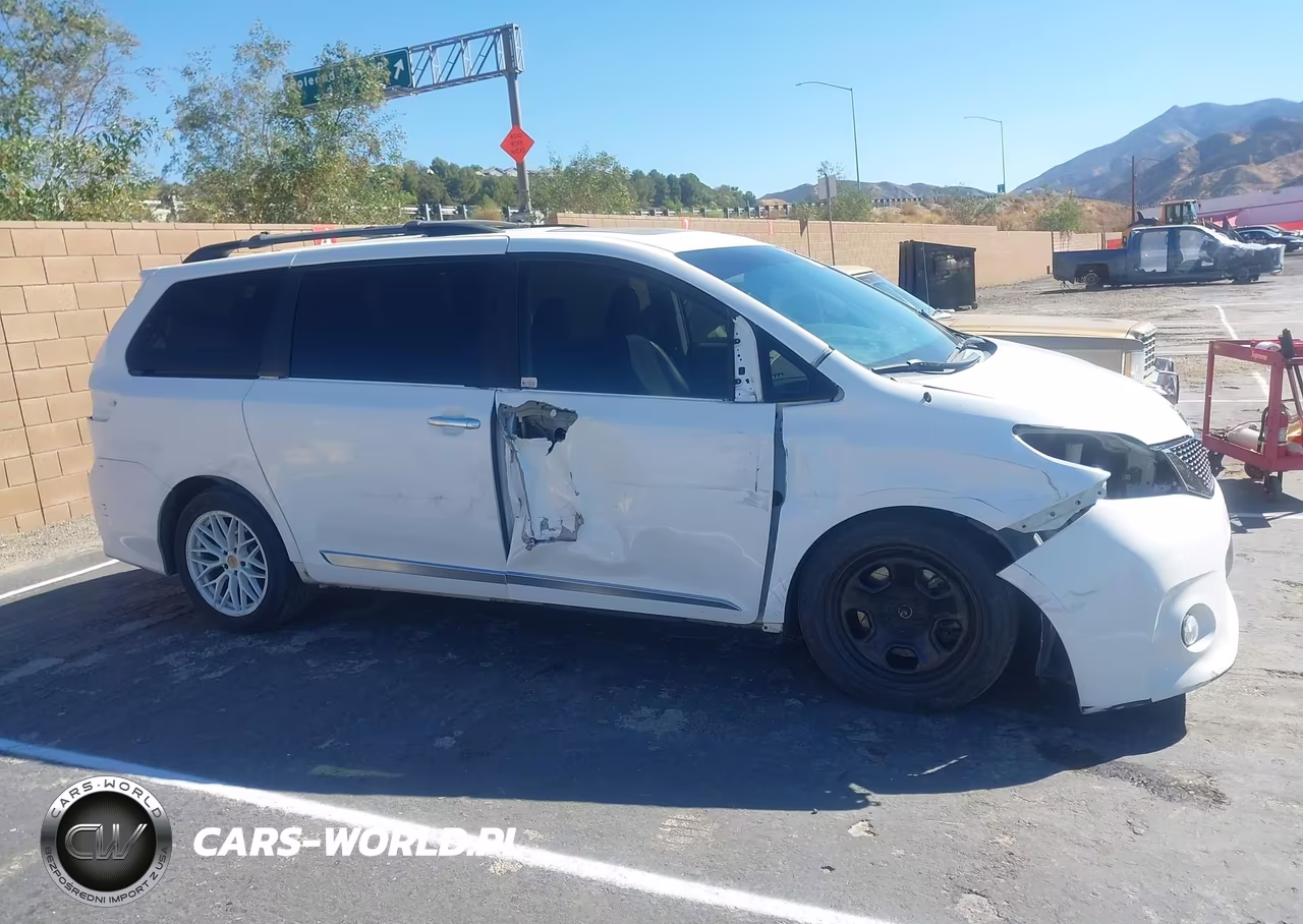2013 Toyota Sienna Se 8 Passenger VIN:5TDXK3DC8DS334262 - 14