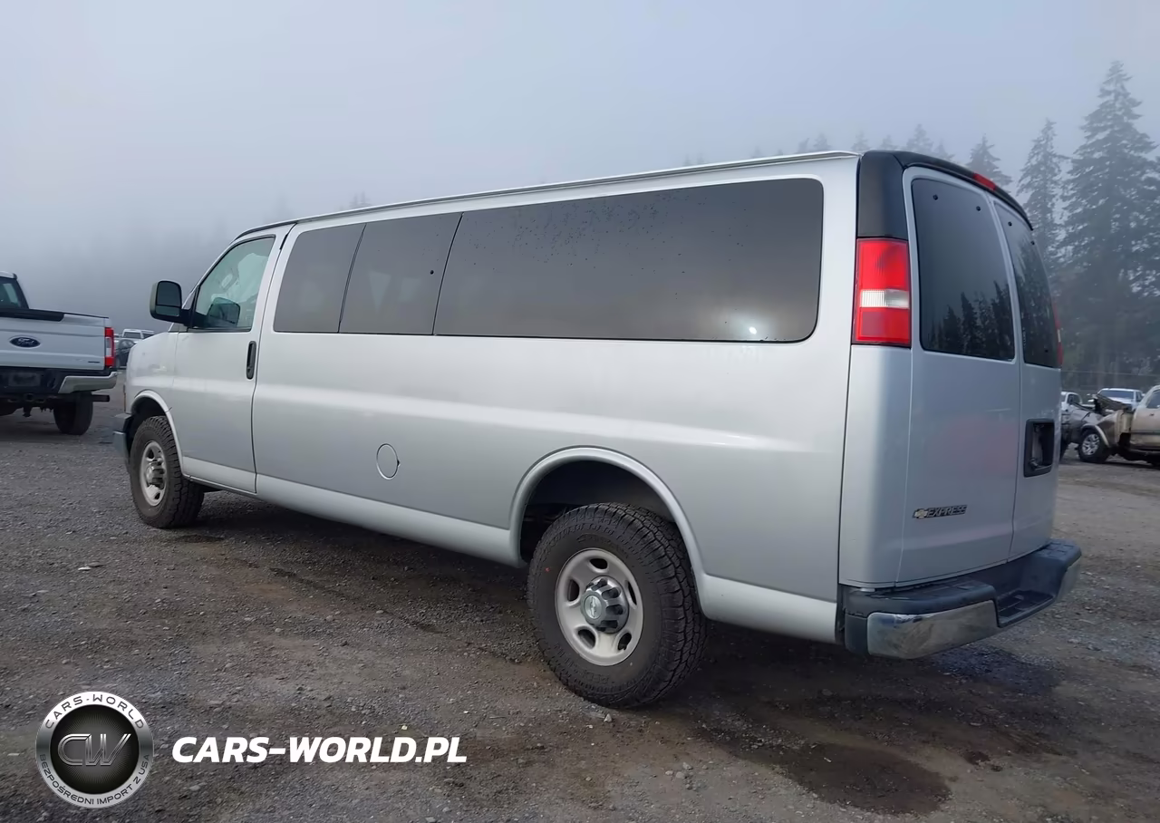 2018 Chevrolet Express 3500 Lt VIN:1GAZGPFG0J1288963 - 3