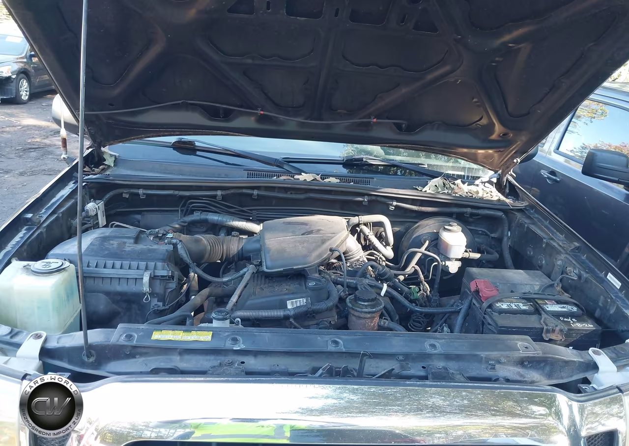 2005 Toyota Tacoma VIN:5TEUX42N95Z100053 - 10