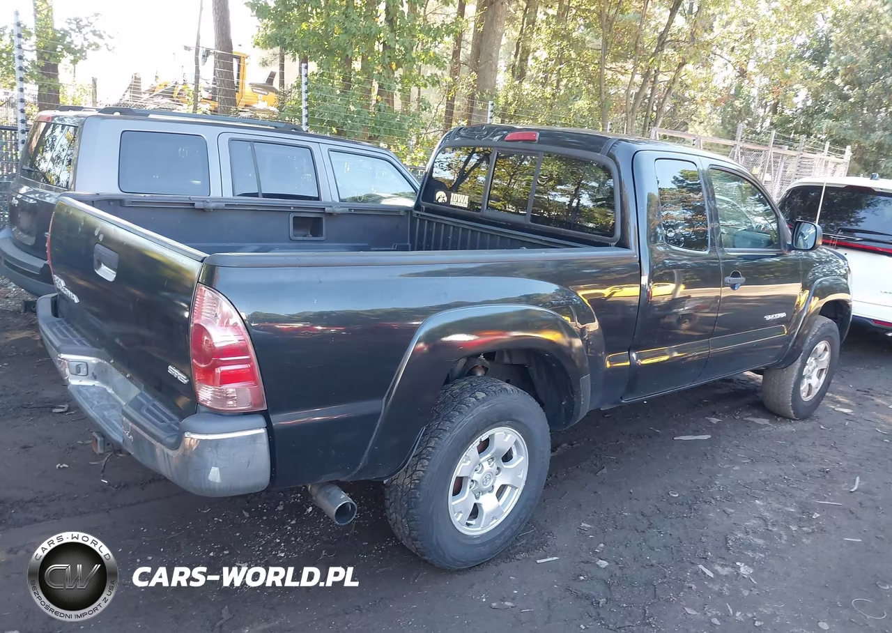 2005 Toyota Tacoma VIN:5TEUX42N95Z100053 - 4
