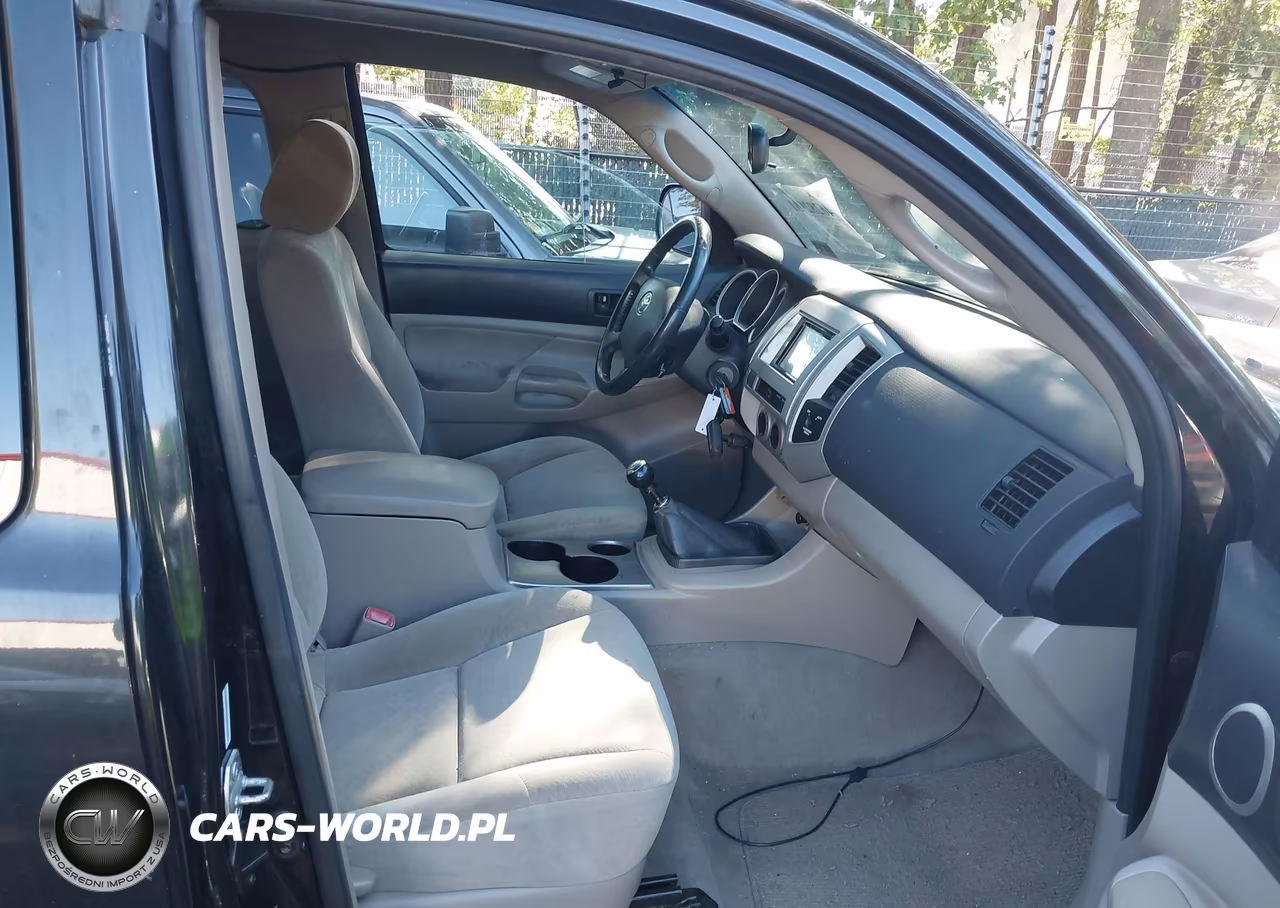 2005 Toyota Tacoma VIN:5TEUX42N95Z100053 - 5