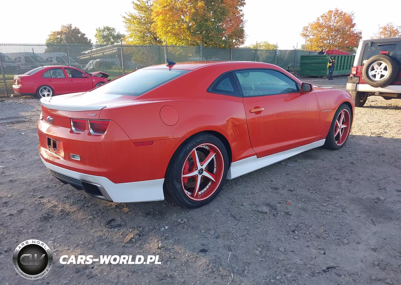 2011 Chevrolet Camaro 2Ss VIN:2G1FT1EW0B9121925 - 4