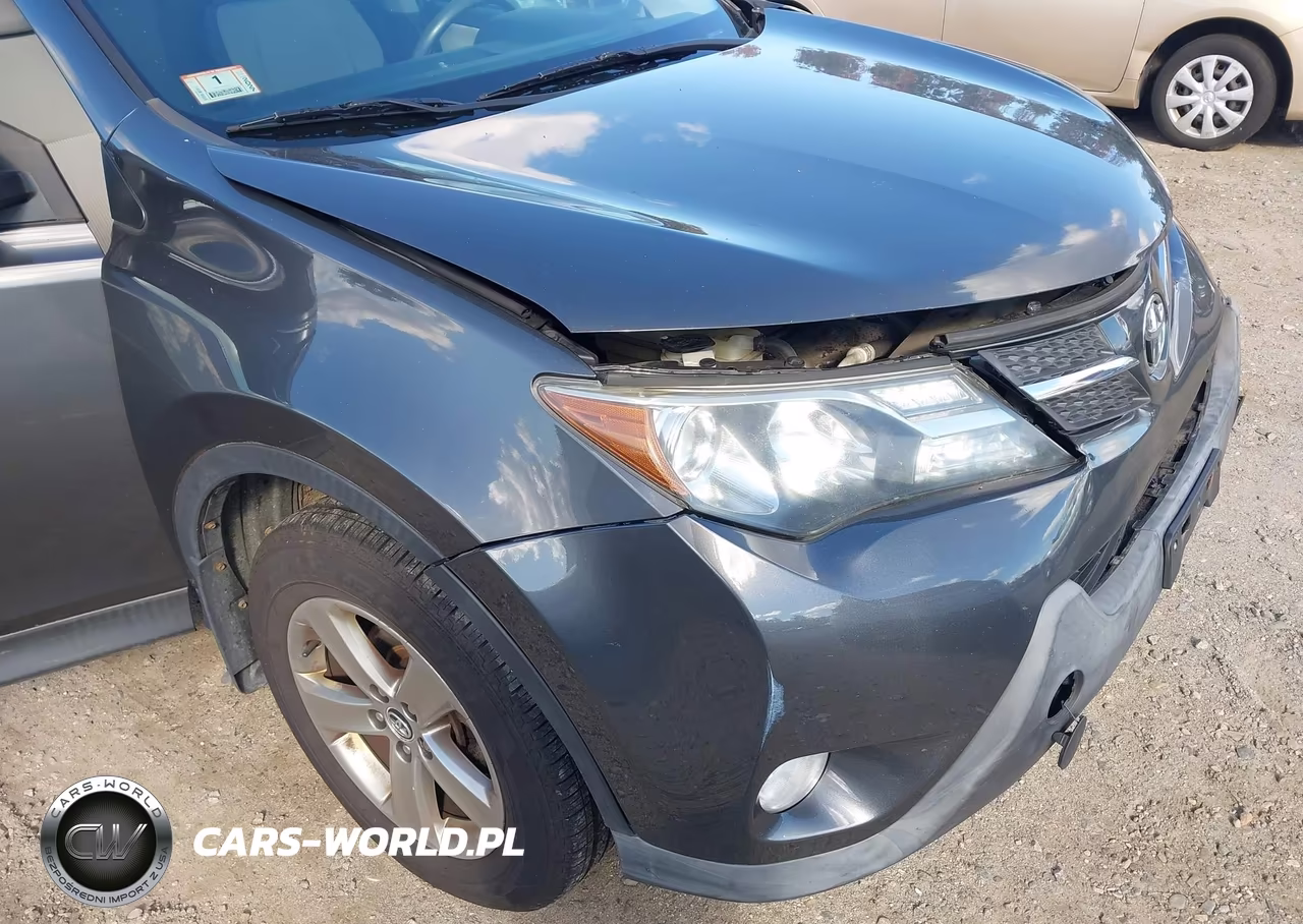 2015 Toyota Rav4 Xle VIN:JTMRFREV4FD164951 - 17