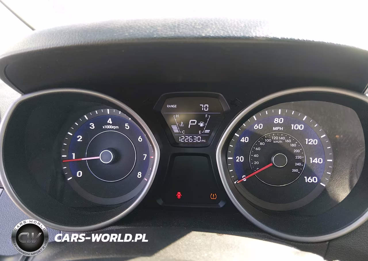 2014 Hyundai Elantra Limited VIN:5NPDH4AE4EH471543 - 7