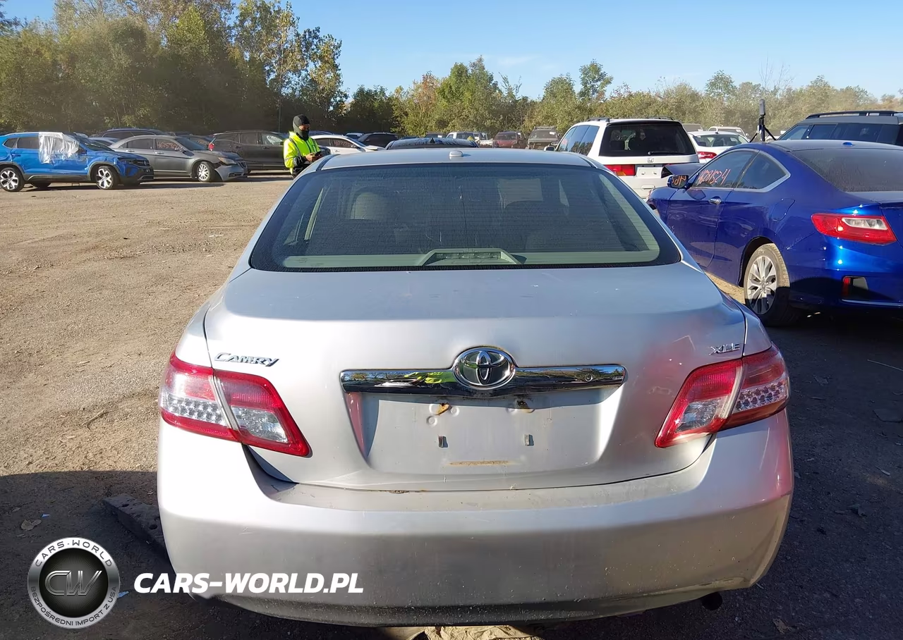 2010 Toyota Camry Xle VIN:4T4BF3EK5AR038452 - 16