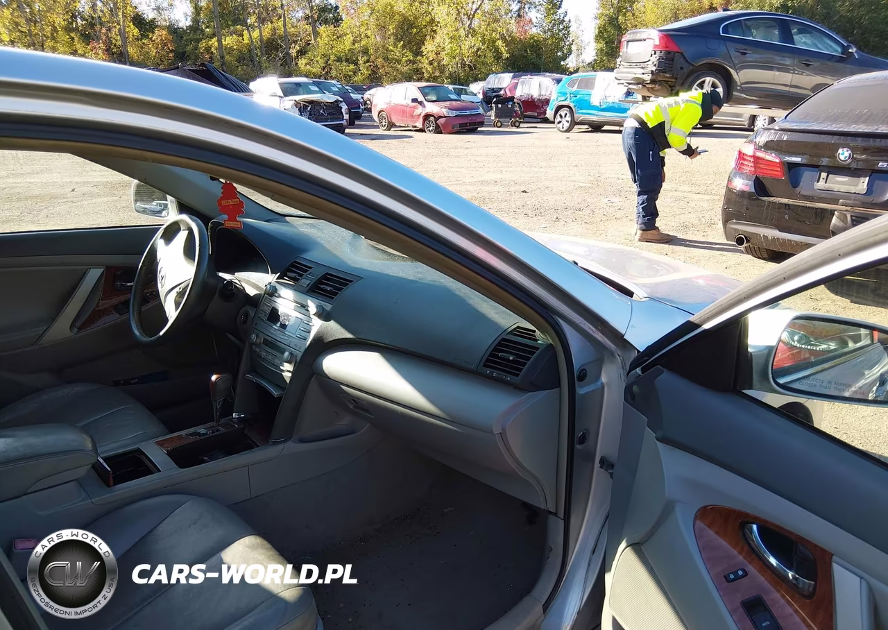 2010 Toyota Camry Xle VIN:4T4BF3EK5AR038452 - 5