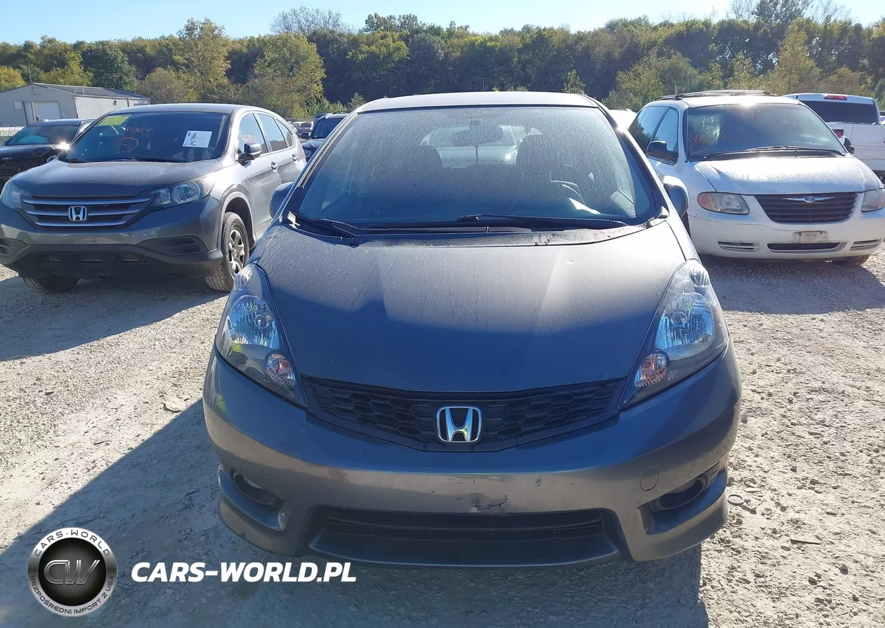 2012 Honda Fit Sport VIN:JHMGE8H65CC007731 - 12