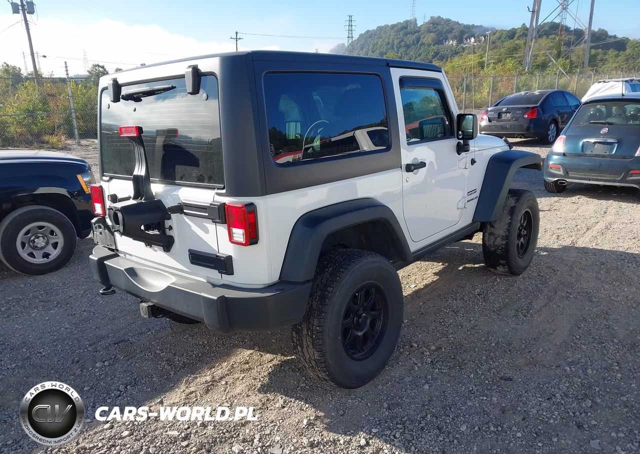 2013 Jeep Wrangler Sport VIN:1C4AJWAGXDL667789 - 4