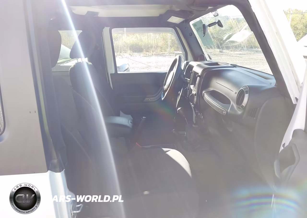 2013 Jeep Wrangler Sport VIN:1C4AJWAGXDL667789 - 5