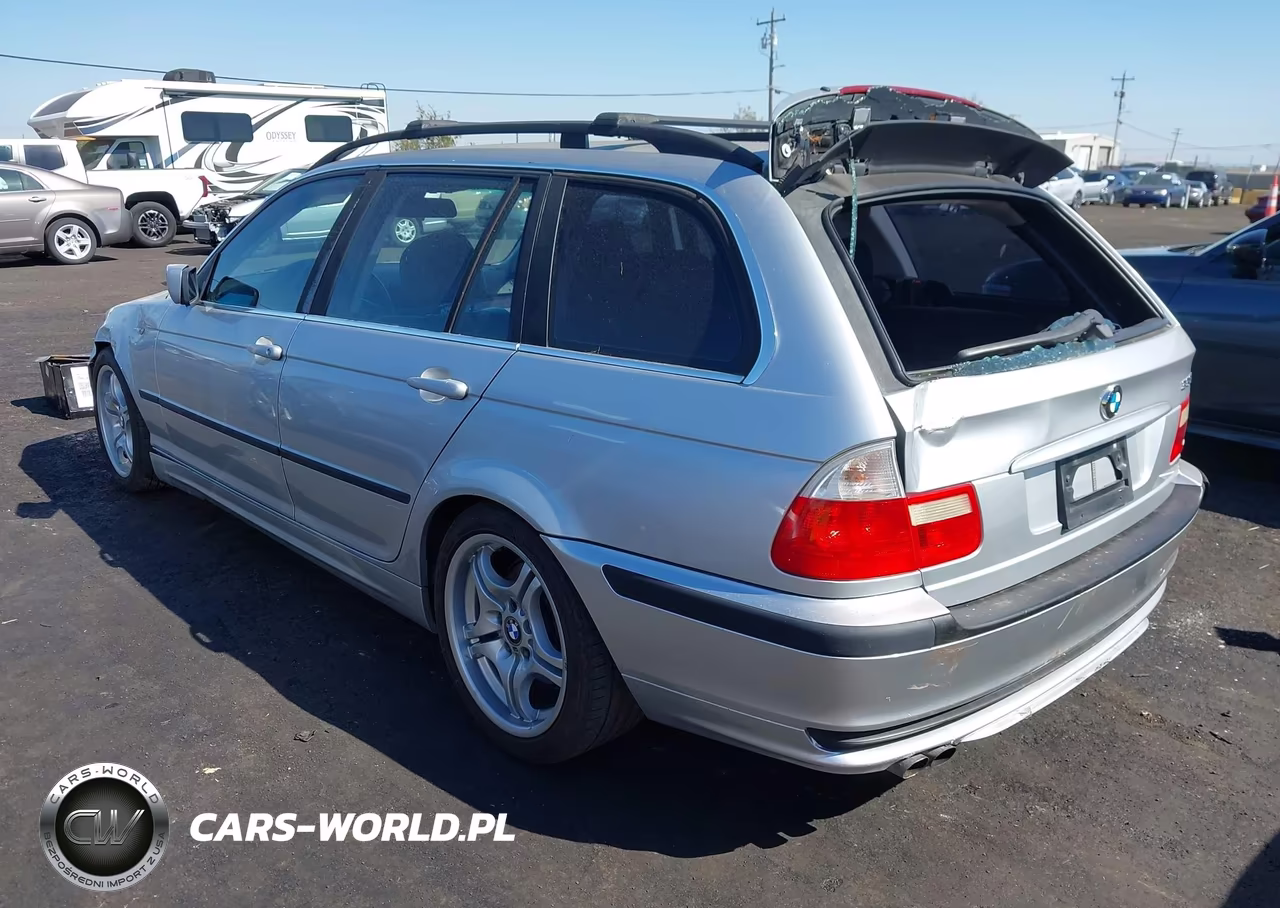 2003 BMW 325It VIN:WBAEN33463PC11335 - 3