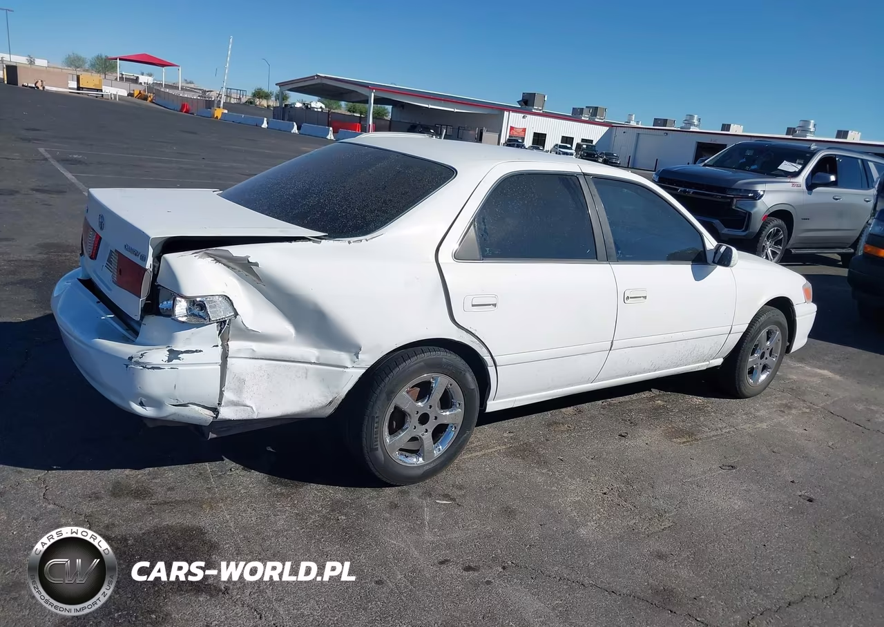 2000 Toyota Camry Ce VIN:4T1BG22K9YU940957 - 13