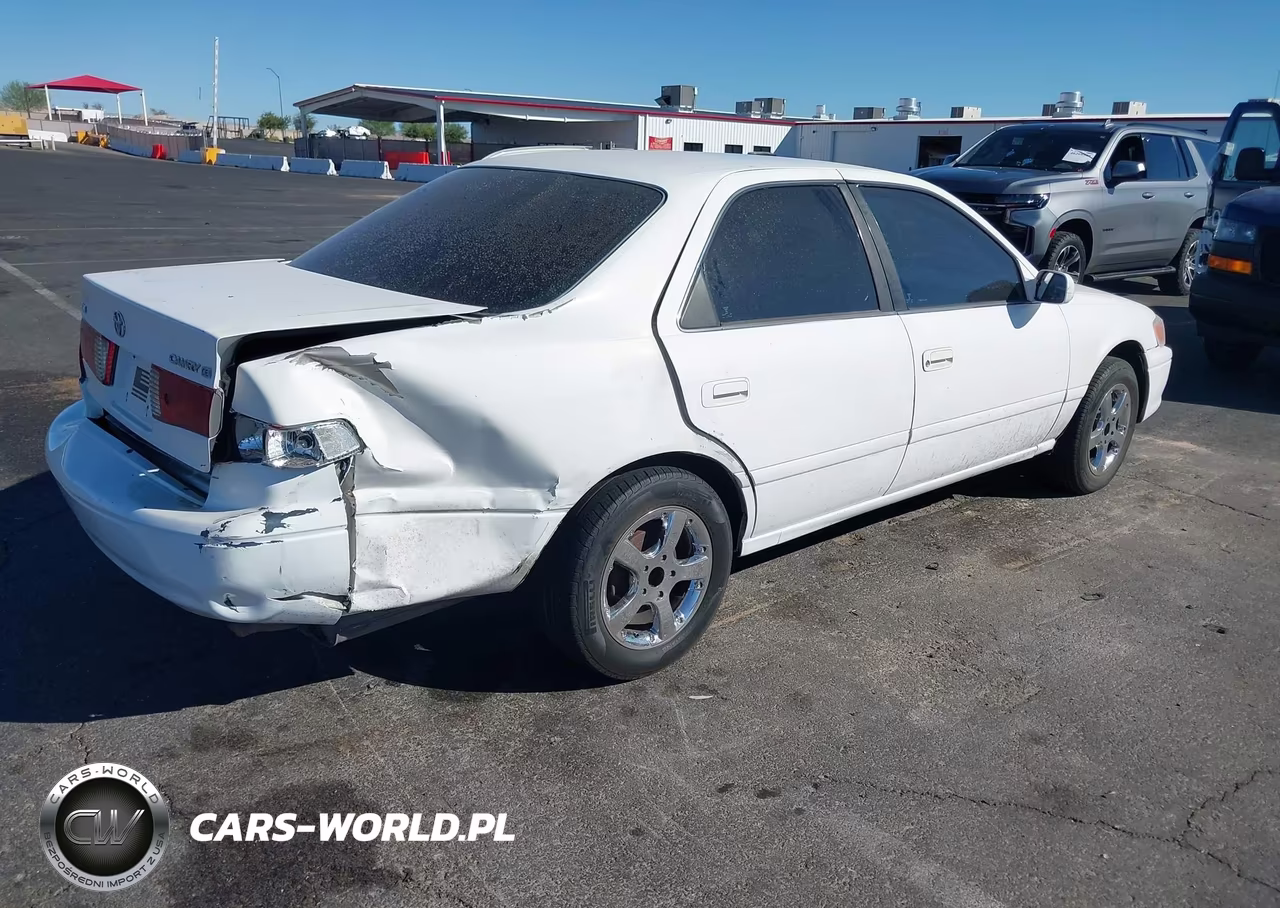 2000 Toyota Camry Ce VIN:4T1BG22K9YU940957 - 4