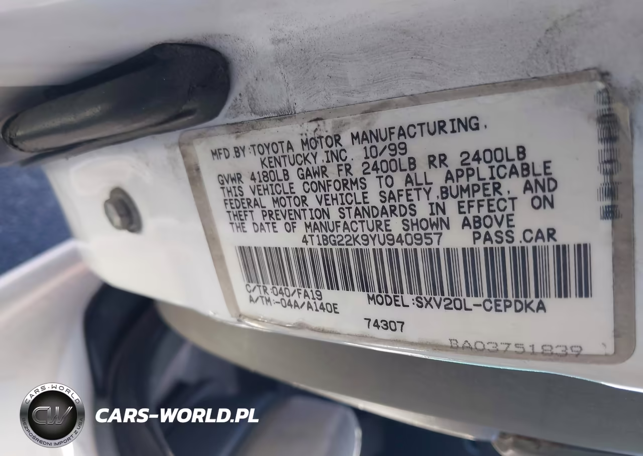 2000 Toyota Camry Ce VIN:4T1BG22K9YU940957 - 9