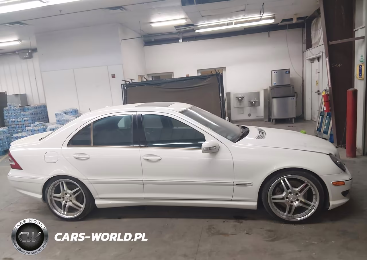 2007 Mercedes-Benz C 230 Sport VIN:WDBRF52H77F933423 - 13