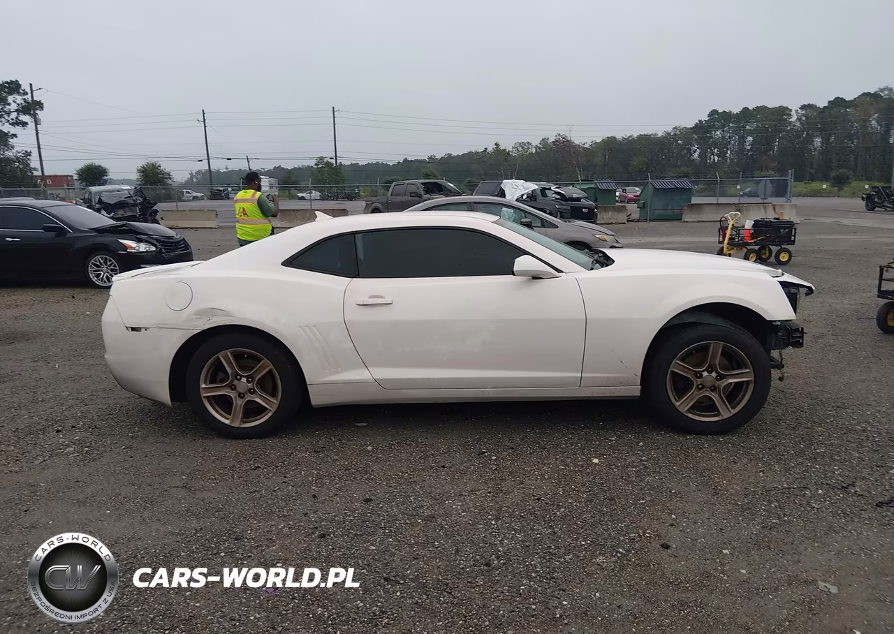 2013 Chevrolet Camaro 2Ls VIN:2G1FA1E36D9140090 - 13