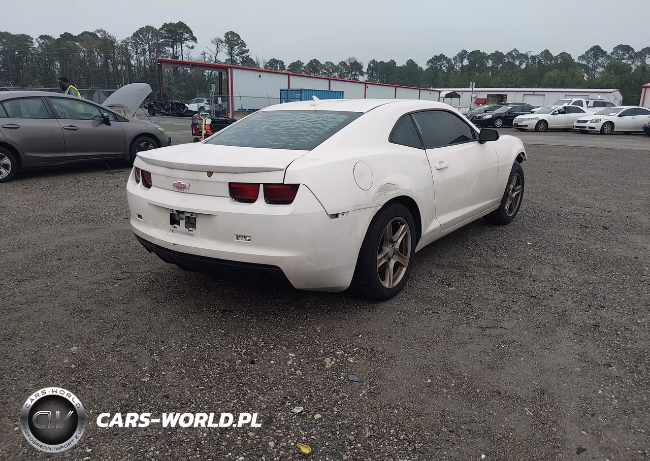 2013 Chevrolet Camaro 2Ls VIN:2G1FA1E36D9140090 - 4