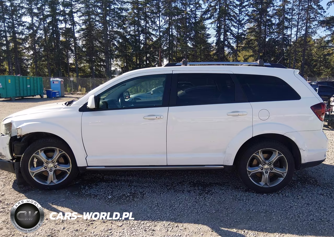 2017 Dodge Journey Crossroad Plus VIN:3C4PDCGG4HT626365 - 14