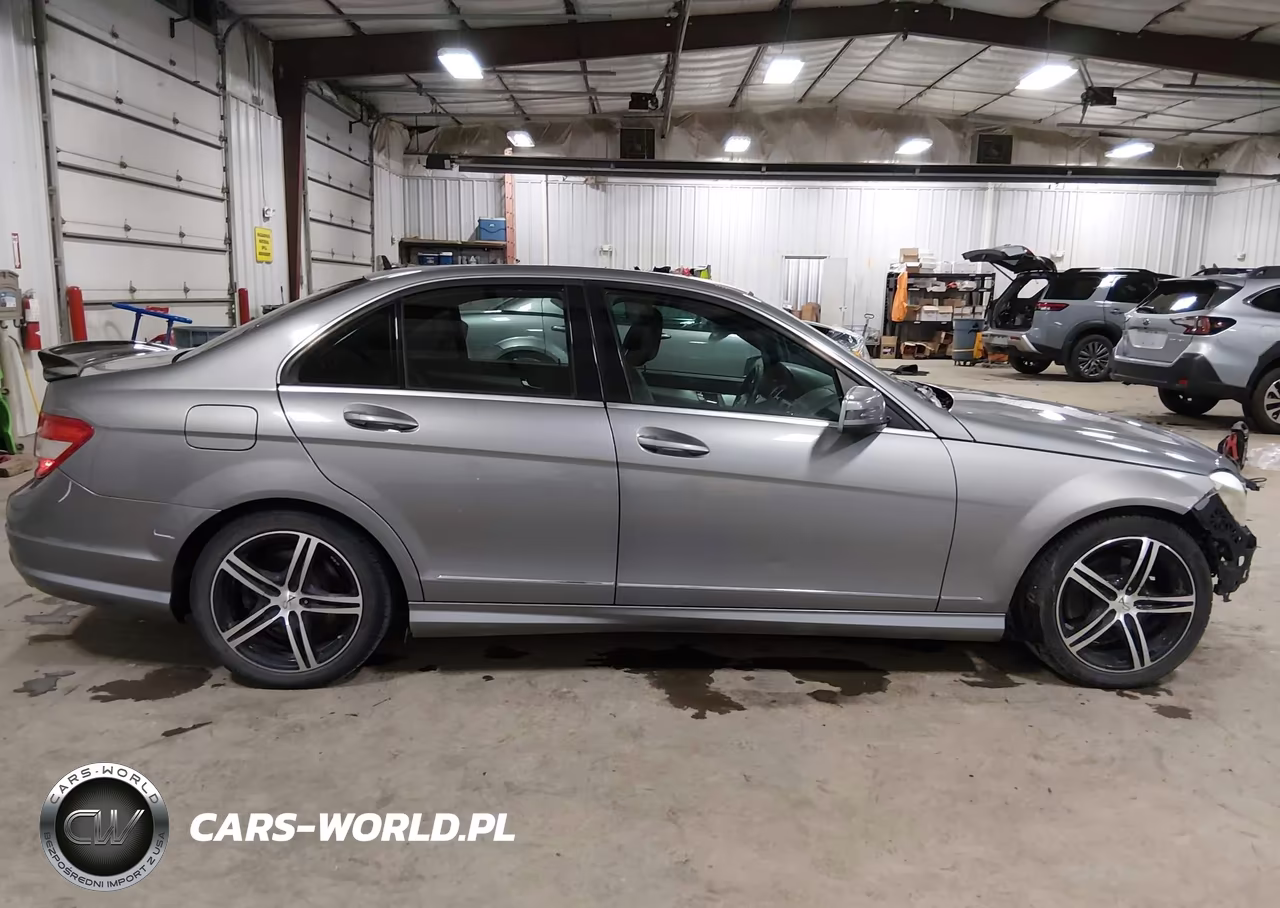 MERCEDES-BENZ C 300 VIN:WDDGF5EB5AR093735 - 14
