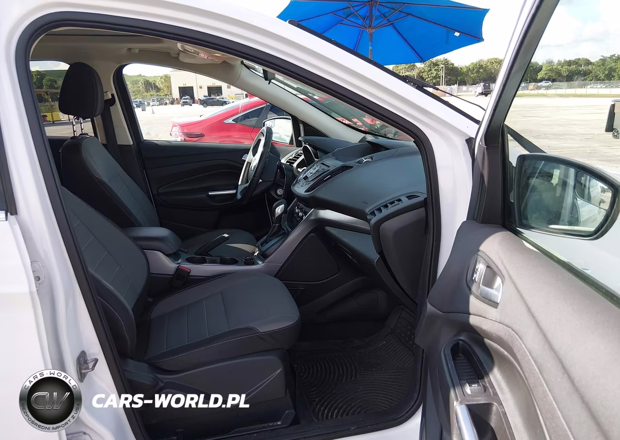 2016 Ford Escape Se VIN:1FMCU9G97GUB73927 - 5