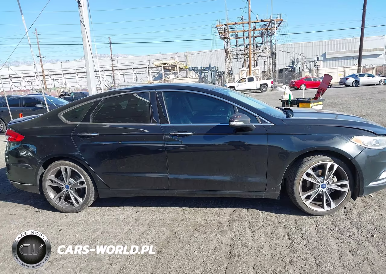 2017 Ford Fusion Titanium VIN:3FA6P0K92HR299610 - 13