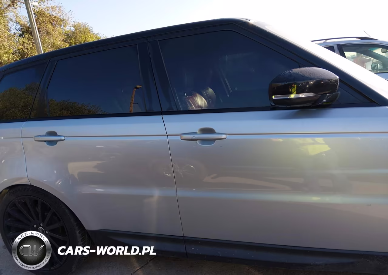 2017 Land Rover Range Rover Sport 5.0L V8 Supercharged-5.0L V8 Supercharged Dynamic VIN:SALWR2FE9HA167387 - 13