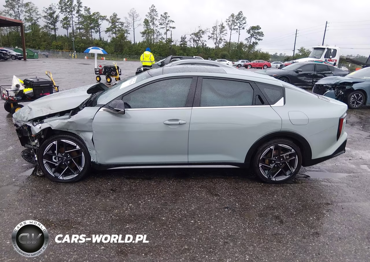 2026 Kia K4 Gt-Line VIN:3KPFW4DE4TE333254 - 14