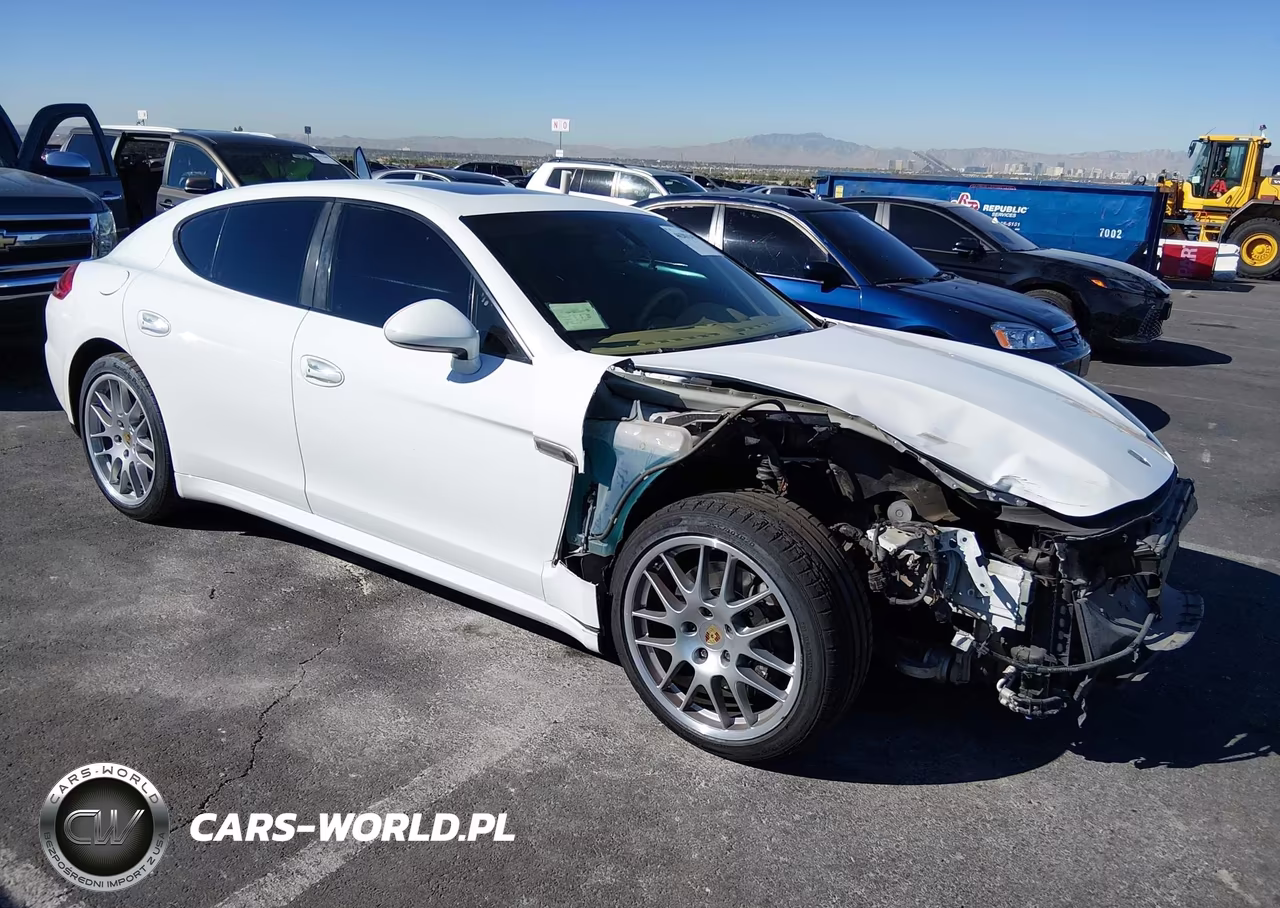 2014 Porsche Panamera 4 – zdjęcie 1 z 19