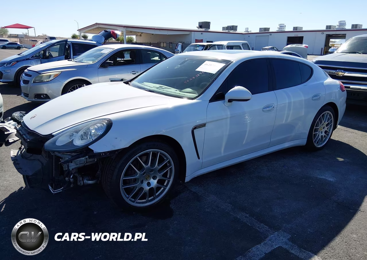 2014 Porsche Panamera 4 VIN:WP0AA2A72EL013623 - 2