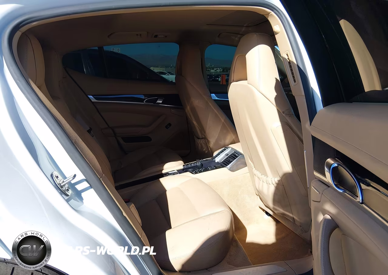 2014 Porsche Panamera 4 VIN:WP0AA2A72EL013623 - 8