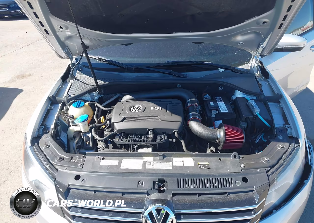 2015 Volkswagen Passat 1.8T Wolfsburg Edition VIN:1VWAT7A31FC023322 - 10