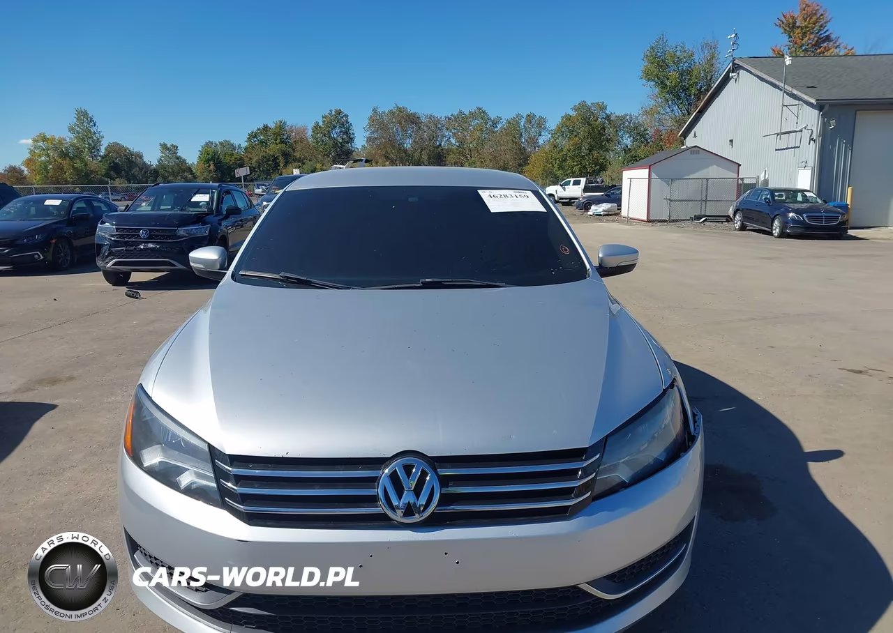 2015 Volkswagen Passat 1.8T Wolfsburg Edition VIN:1VWAT7A31FC023322 - 12