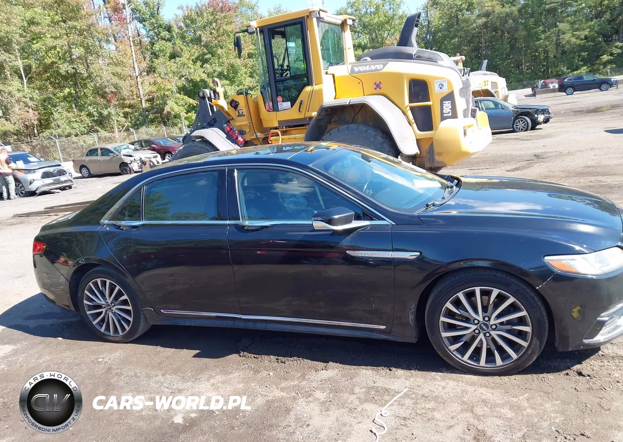 2017 Lincoln Continental Livery VIN:1LN6L9HK1H5601861 - 13