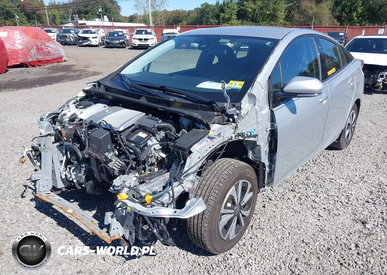 2017 Toyota Prius Prime Premium VIN:JTDKARFP4H3003170 - 17