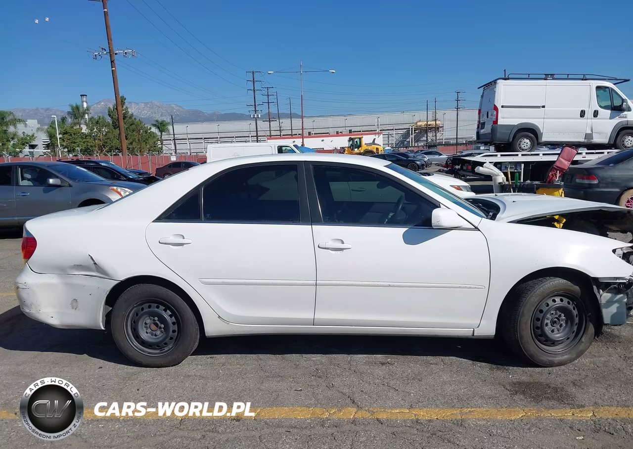 2006 Toyota Camry Le VIN:4T1BE32K56U642012 - 14