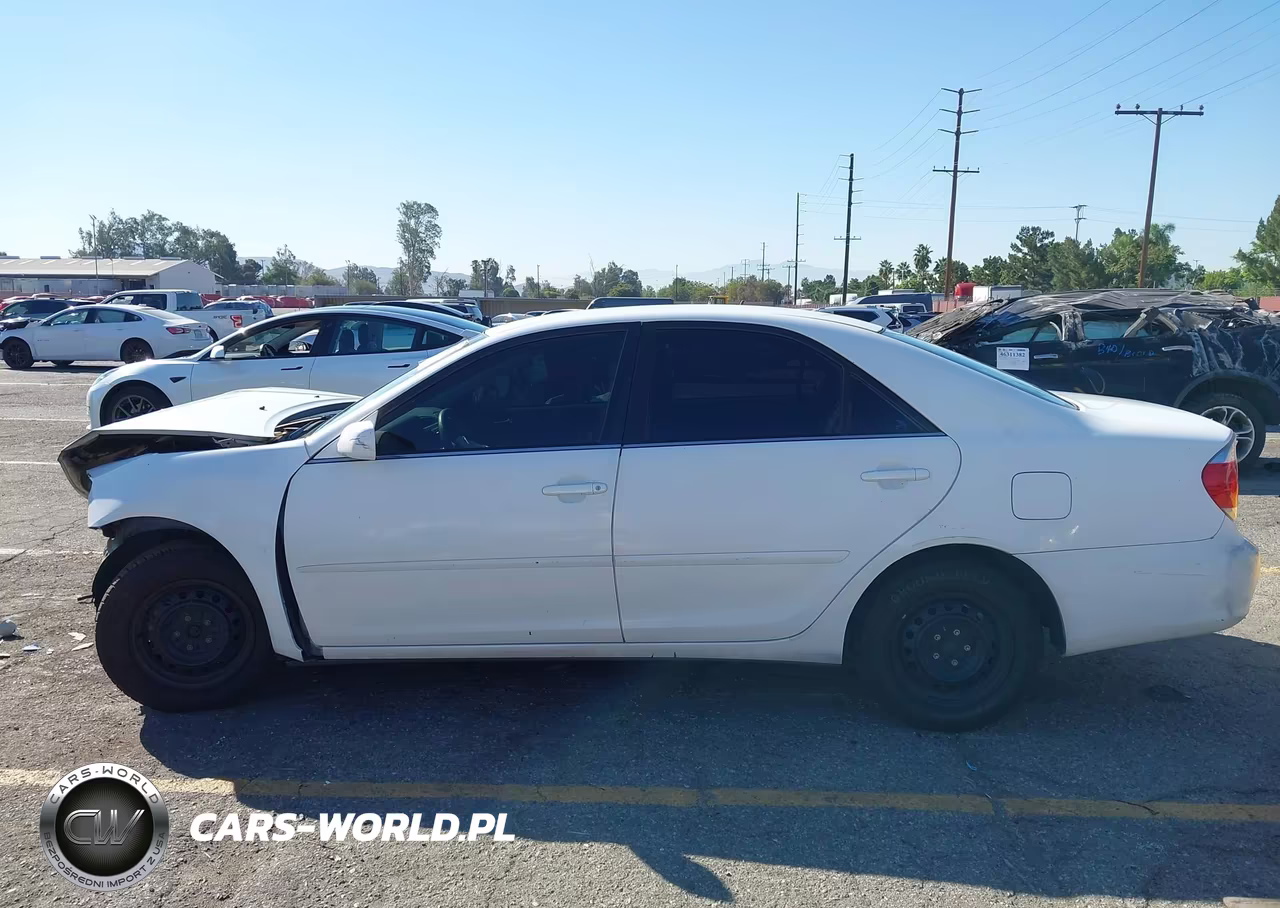 2006 Toyota Camry Le VIN:4T1BE32K56U642012 - 15