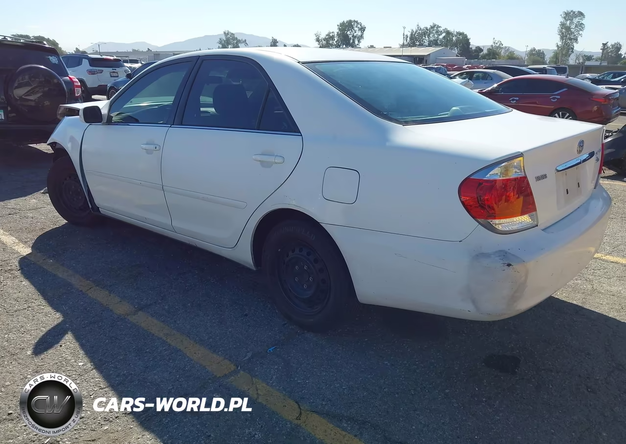 2006 Toyota Camry Le VIN:4T1BE32K56U642012 - 3