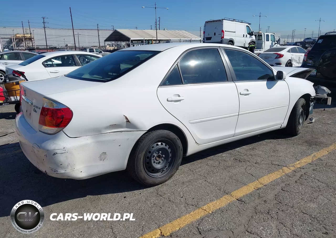 2006 Toyota Camry Le VIN:4T1BE32K56U642012 - 4