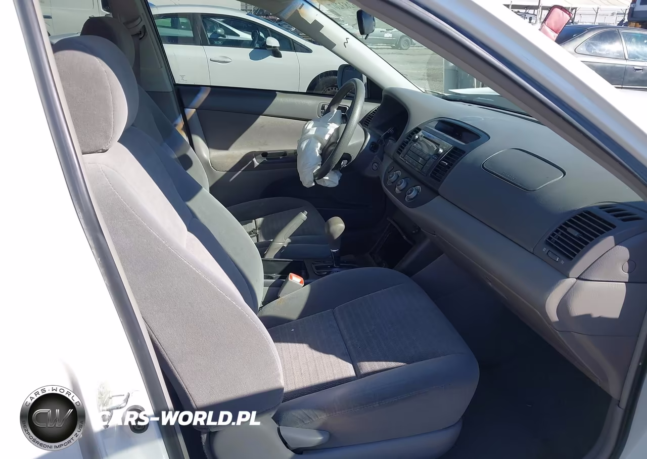 2006 Toyota Camry Le VIN:4T1BE32K56U642012 - 5