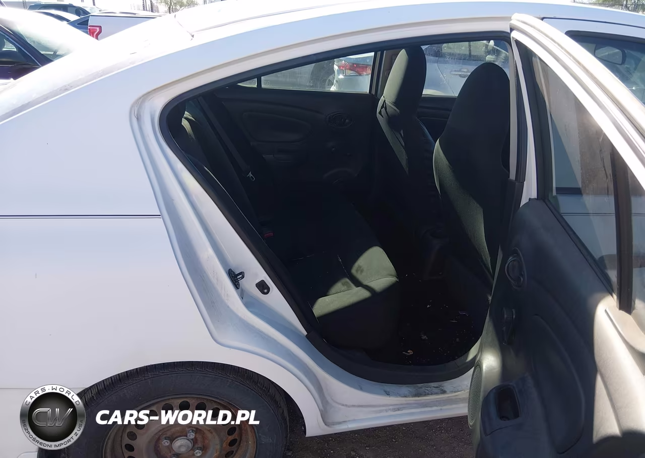 2015 Nissan Versa 1.6 S+ VIN:3N1CN7APXFL839588 - 8