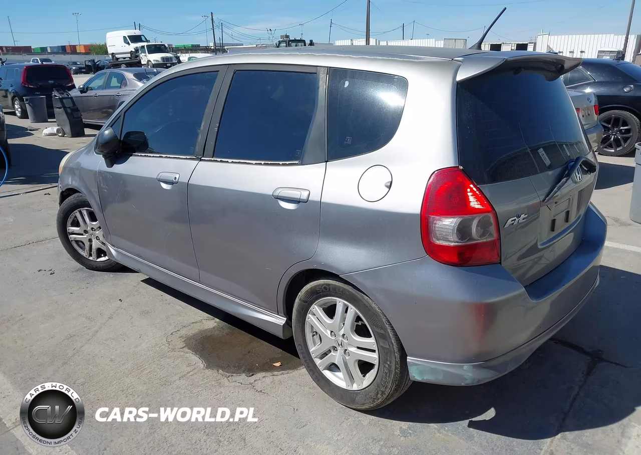 2008 Honda Fit Sport VIN:JHMGD38618S019894 - 3