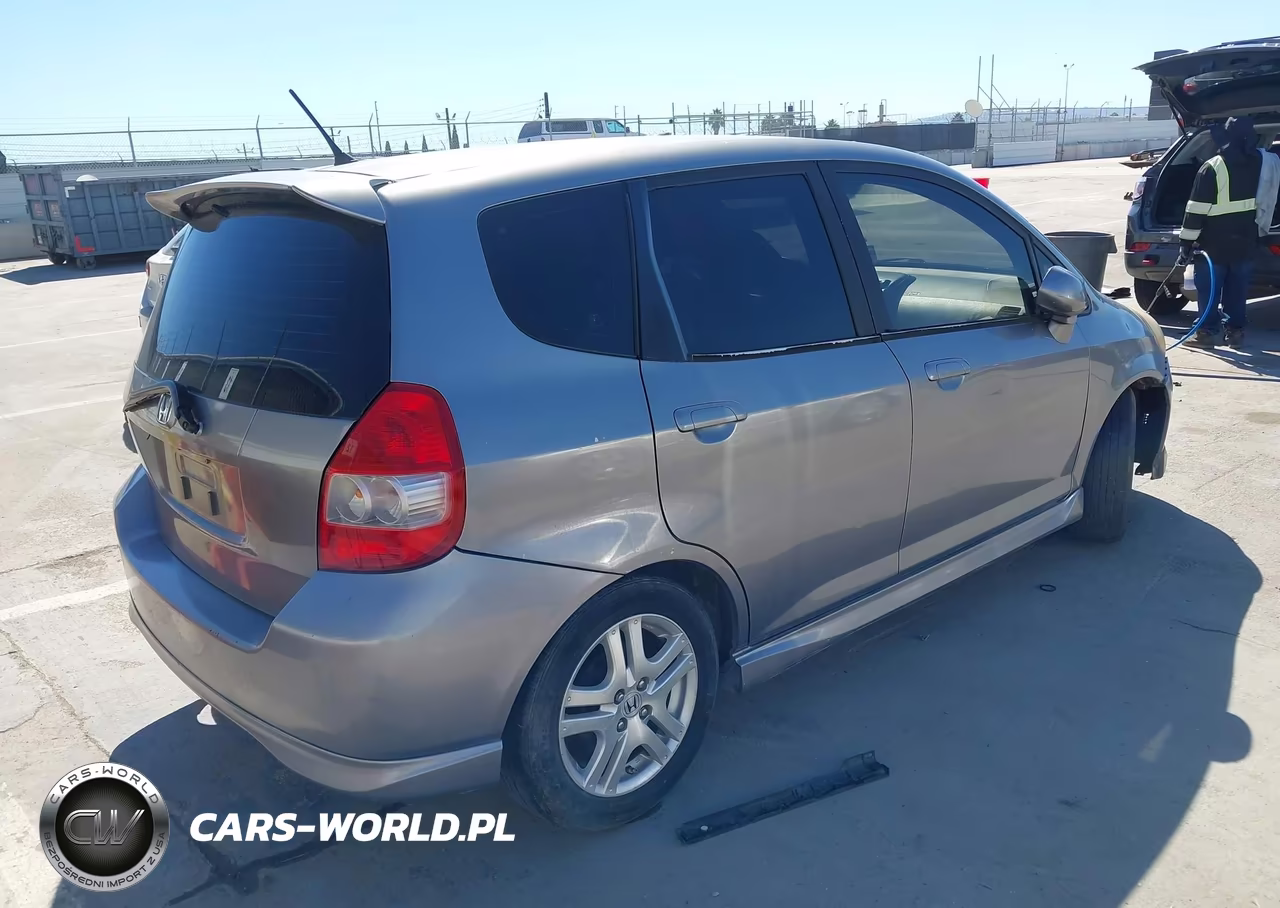 2008 Honda Fit Sport VIN:JHMGD38618S019894 - 4