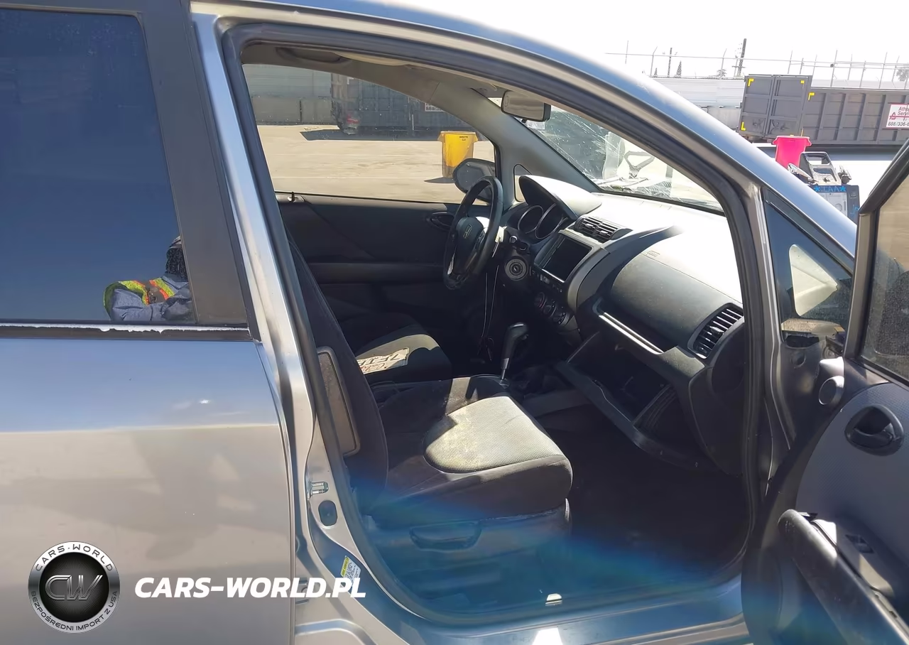 2008 Honda Fit Sport VIN:JHMGD38618S019894 - 5