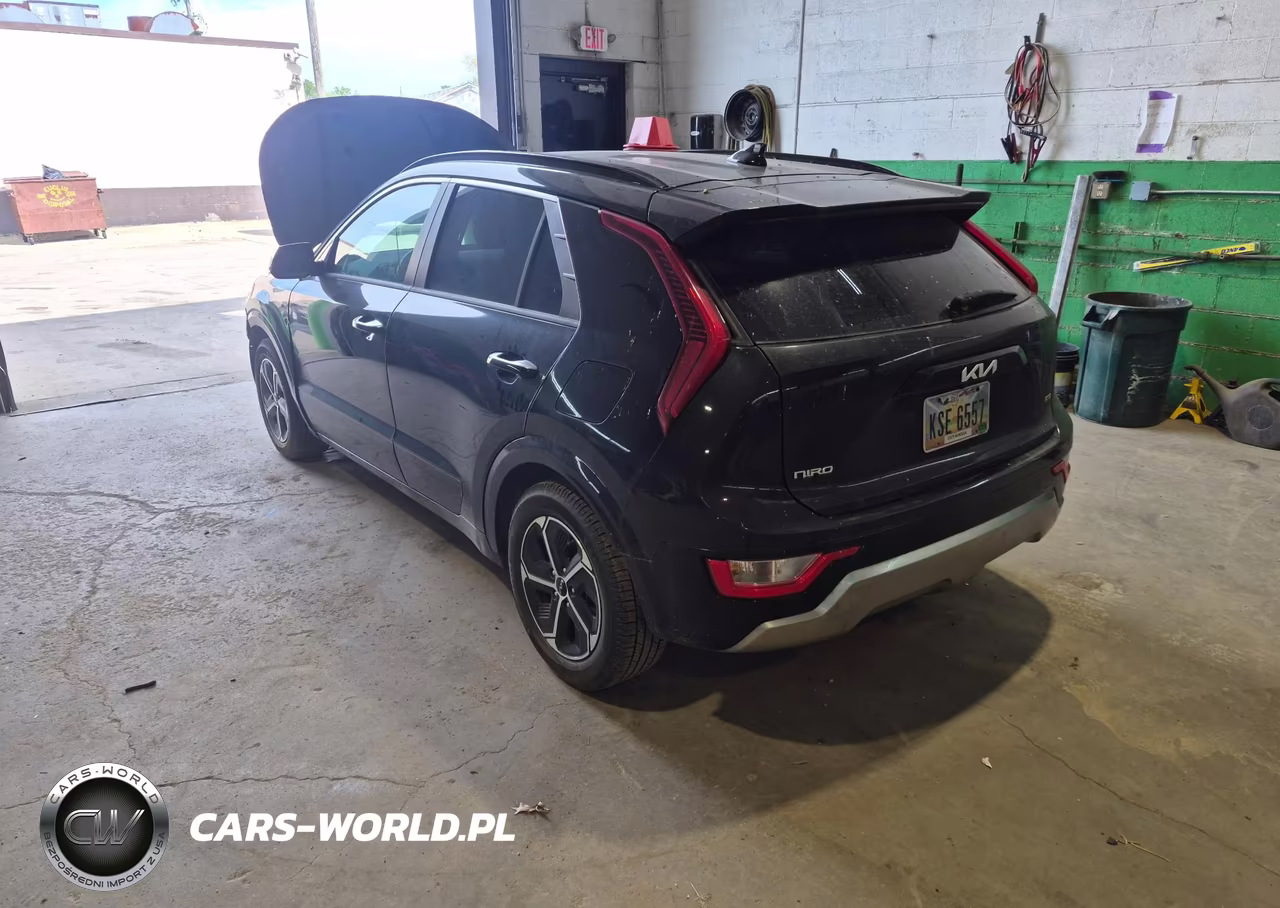 2023 Kia Niro Sx VIN:KNDCT3LE4P5046974 - 3