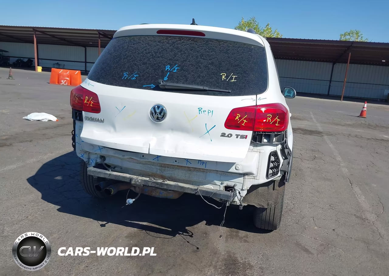 2017 Volkswagen Tiguan 2.0T-2.0T S VIN:WVGBV7AX6HK011126 - 6