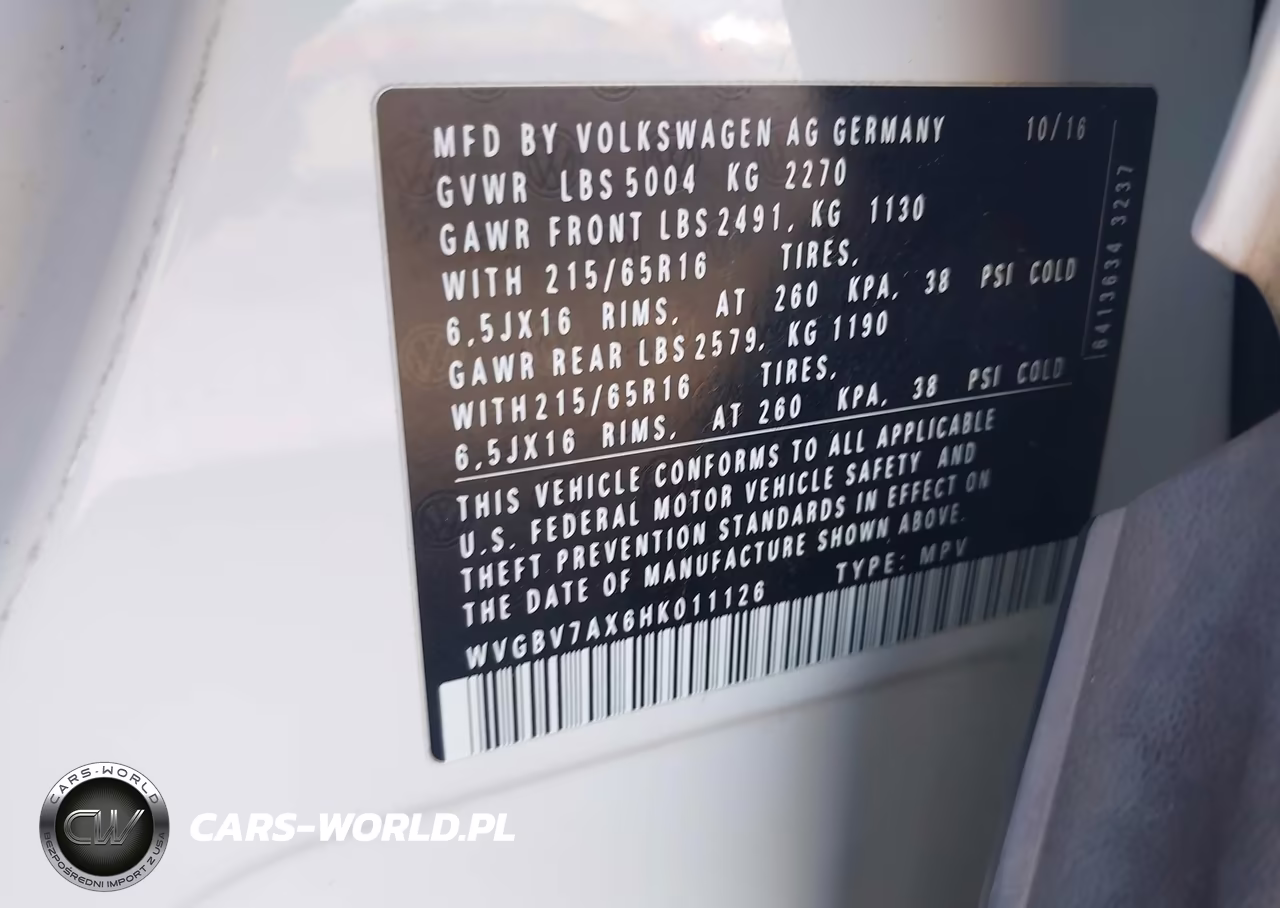2017 Volkswagen Tiguan 2.0T-2.0T S VIN:WVGBV7AX6HK011126 - 9