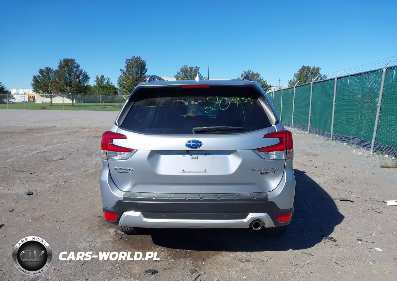 2020 Subaru Forester Touring VIN:JF2SKAXC7LH498763 - 16