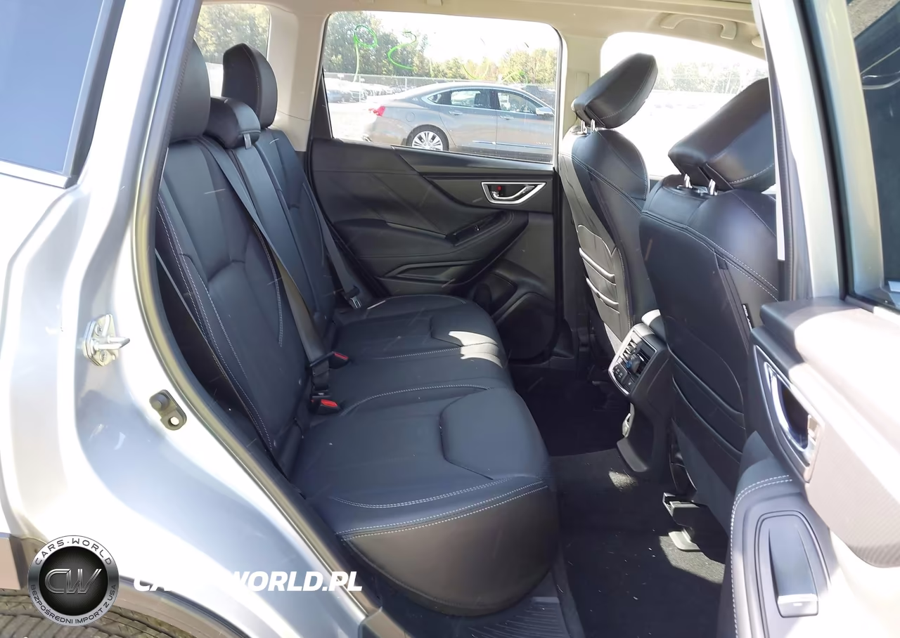 2020 Subaru Forester Touring VIN:JF2SKAXC7LH498763 - 8