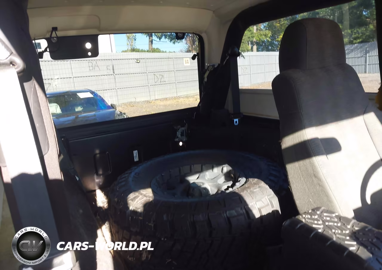 2004 Jeep Wrangler Unlimited VIN:1J4FA49S74P761148 - 8