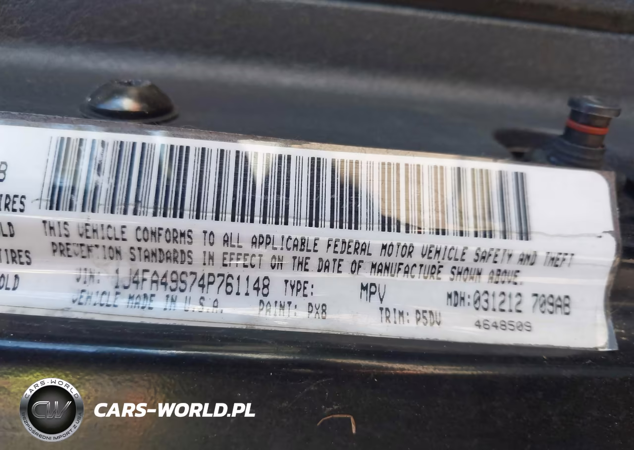 2004 Jeep Wrangler Unlimited VIN:1J4FA49S74P761148 - 9